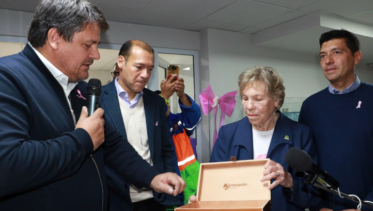 Entregaron las Llaves de la Ciudad a Nora Serrano