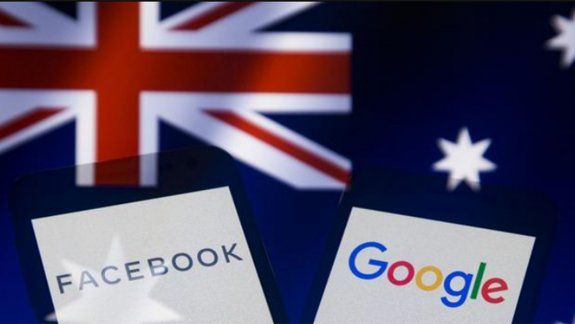 Tribunal australiano culpa a los medios por los comentarios en Facebook