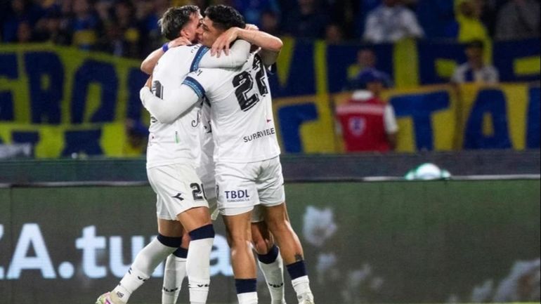 Vélez eliminó a Boca de la Copa Argentina Vélez eliminó a Boca de la Copa Argentina