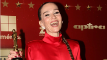 Natalia Oreiro se llevó el oro en los Martin Fierro de Cine y series Natalia Oreiro se llevó el oro en los Martin Fierro de Cine y series