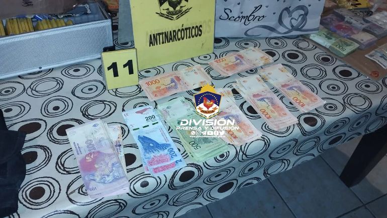 Gracias a denuncias anónimas, desbarataron dos kioscos narcos