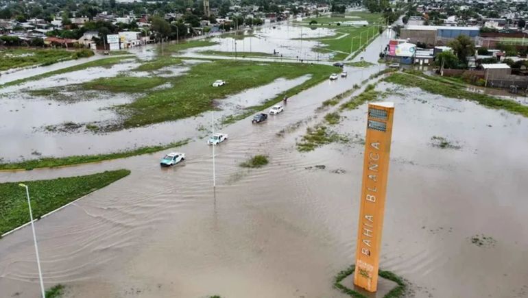 Llorar es llegar tarde: la lección que no aprendemos de Bahía Blanca