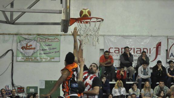 Independiente le ganó a Petrolero en el amistoso en Centenario.