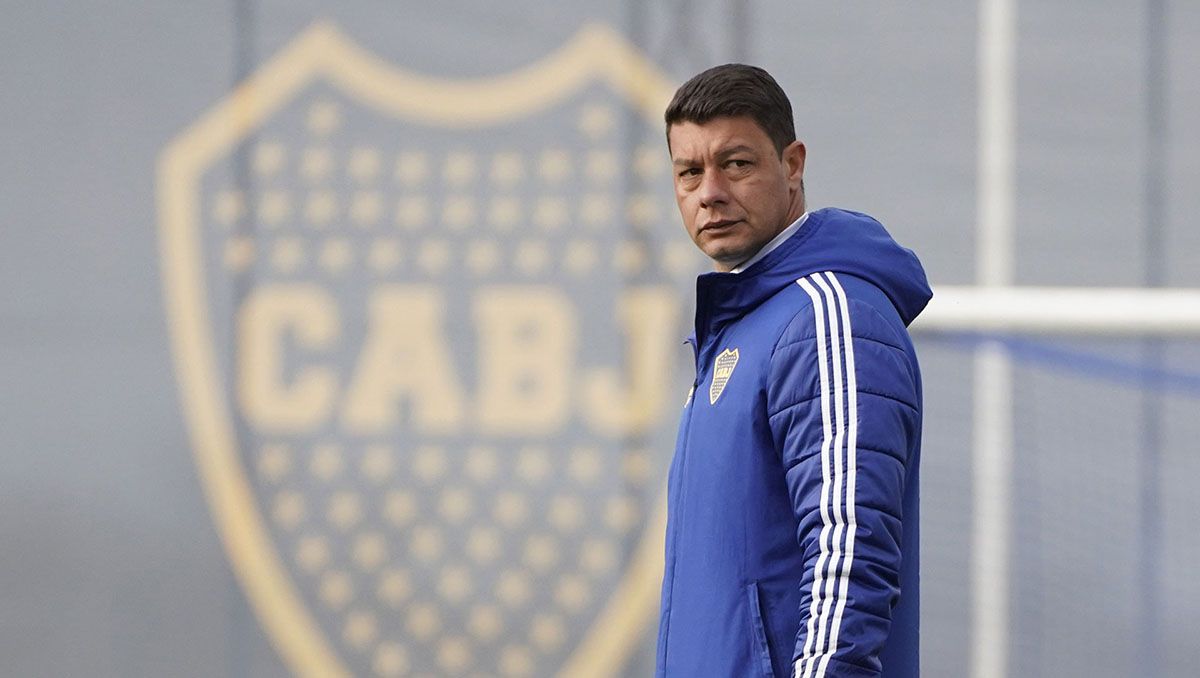 Seba no se va: Battaglia seguirá un año más como DT de Boca