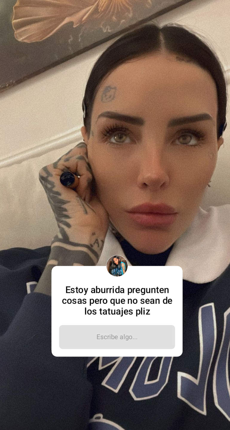 El epígrafe es visible Aburrida, en la noche del viernes Lelé abrió el juego para que sus seguidores pregunten lo que quieran. <a class=