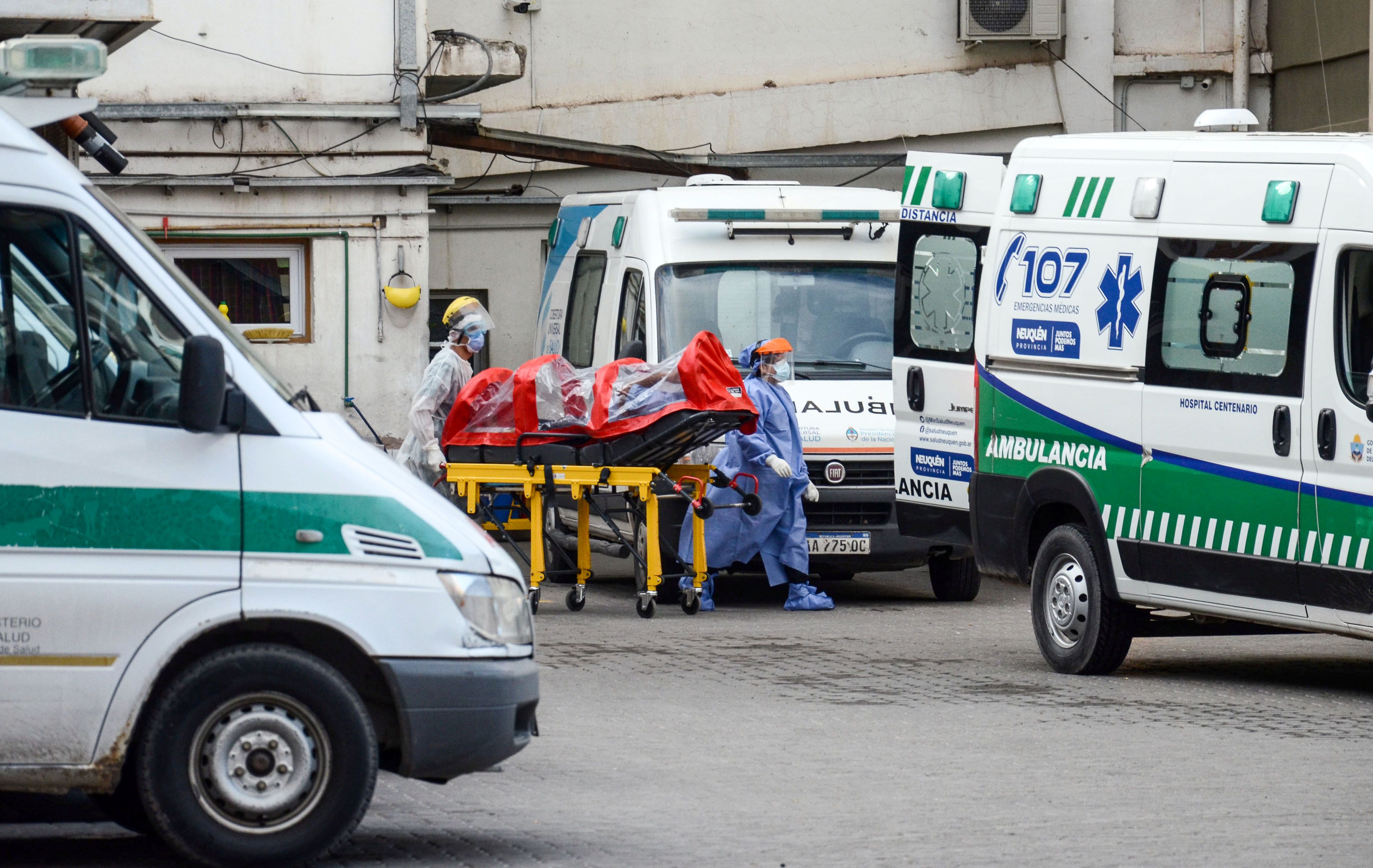 El COVID dejó cuatro muertes y 692 casos en Neuquén