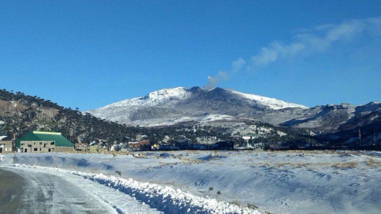 Bajó el nivel de ceniza del Copahue