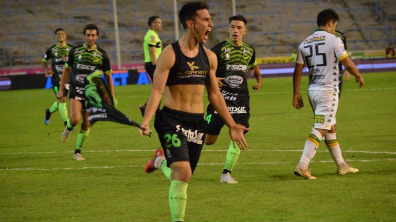 El Halcón está vivo y estira el dramatismo con Racing