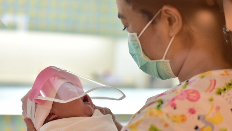 Los neonatos de madres con COVID, difícil que se contagien