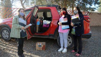 la historia de tres maestras que llevan algo mas que la tarea la historia de tres maestras que llevan algo mas que la tarea