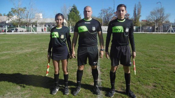 Suspendieron un partido por violencia de género y pelea