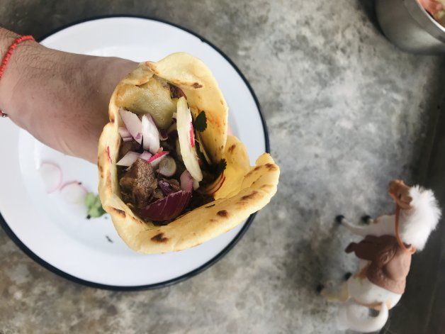 Medio oriente en tu mesa con este sabroso shawarma de marucha