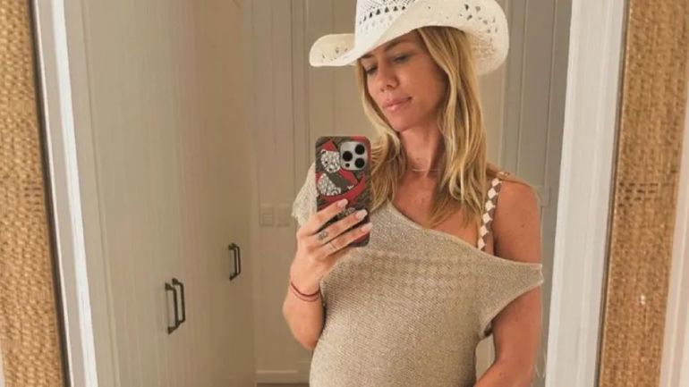 A punto de dar a luz a Cruz, su hijo con Manu Urcera, Nicole Neumann reveló secretos de belleza. A punto de dar a luz a Cruz, su hijo con Manu Urcera, Nicole Neumann reveló secretos de belleza.