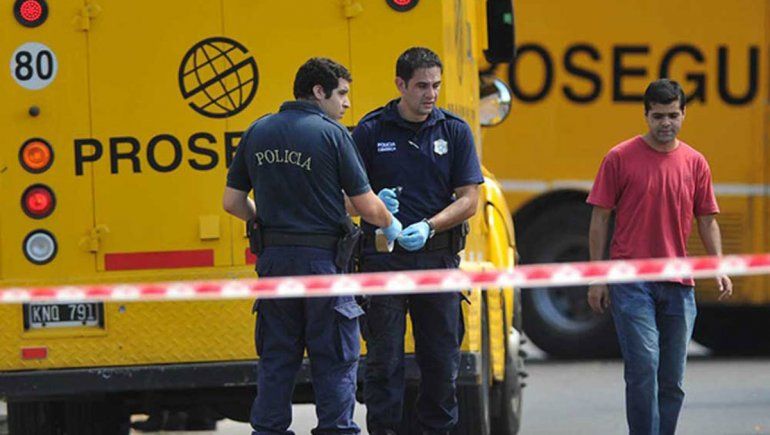 Se llevan $3 millones en un asalto a blindado