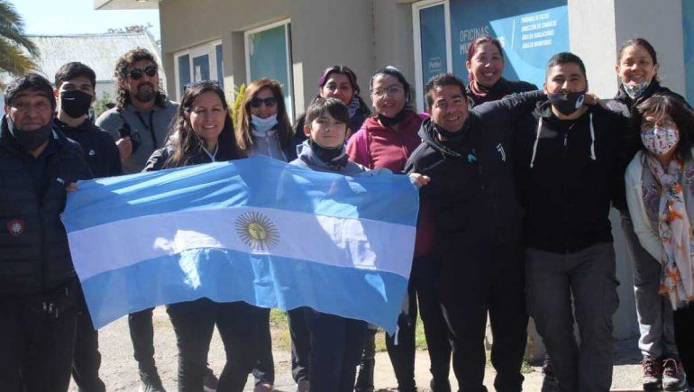 Vecinos de China Muerta se movilizaron a la Muni por el gas