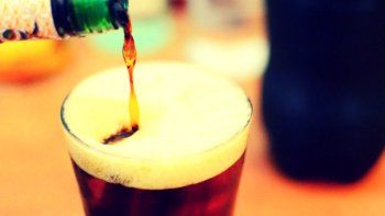 El milagro cordobés: convierte el agua en fernet