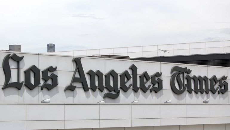 Renunció la editora de LA Times en respaldo a Kamala Harris