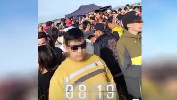 Se terminó la cuarentena en el Lago Los Barreales y se armó una fiesta clandestina