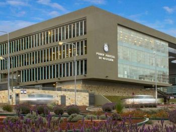 Una diputada presentó un proyecto para reducir la feria judicial. Una diputada presentó un proyecto para reducir la feria judicial.