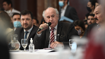 hidroelectricas: el senador oscar parrilli apoyo el reclamo de los gobernadores