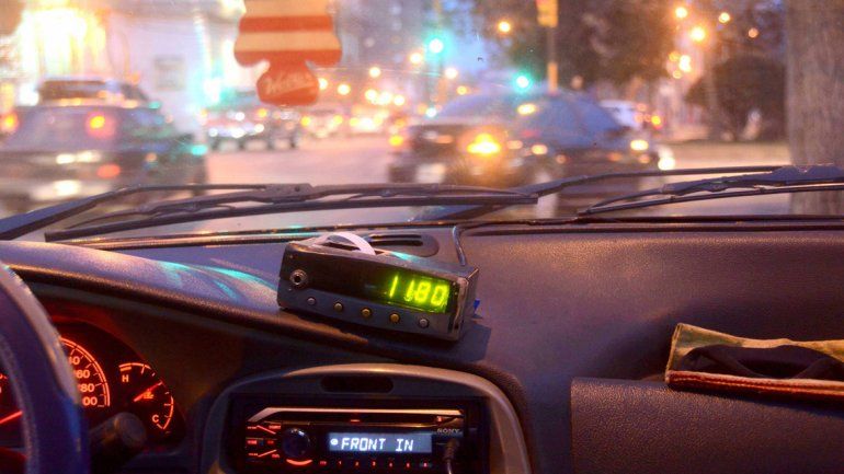 Unos 200 taxistas no validaron el aumento de la tarifa . Les falta el GPS.