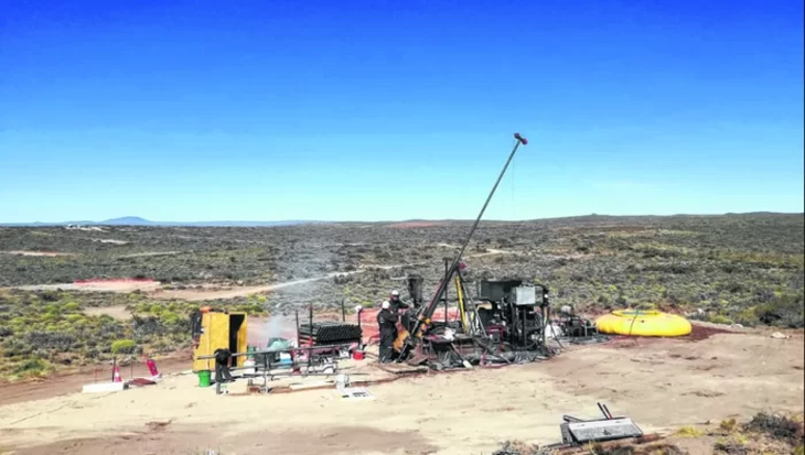  Autoridades de Minería y Ambiente analizan el nuevo marco normativo para la actividad en Los Menucos.