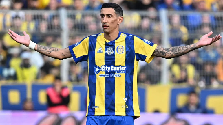El pasillo lo hicieron igual: la chicana de Ángel Di María tras la eliminación de Rosario Central