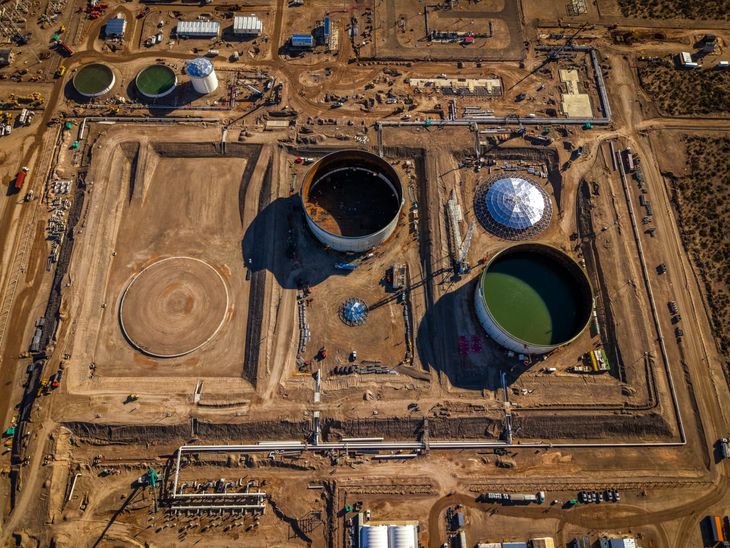 Prueba hidrostática completada en el tanque de 70.000 metros cúbicos en la Estación Cabecera Allen. Prueba hidrostática completada en el tanque de 70.000 metros cúbicos en la Estación Cabecera Allen.