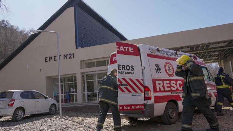 Tres alumnas quedaron atrapadas en el ascensor de una escuela técnica