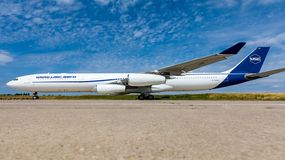 El aterrizaje se dio alrededor de las 16 horas de este martes. | LM Neuquen El aterrizaje se dio alrededor de las 16 horas de este martes.