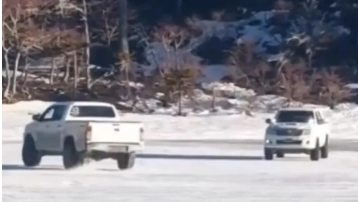 Acusaron a dos de los conductores de 4x4 que derraparon sobre una laguna congelada.