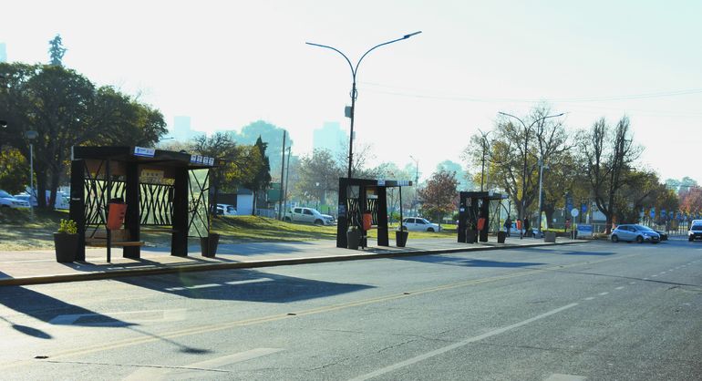 Los colectivos volverán a circular normalmente hoy en toda la región, tras la única jornada de paro que tuvo lugar el martes. Los colectivos volverán a circular normalmente hoy en toda la región, tras la única jornada de paro que tuvo lugar el martes.