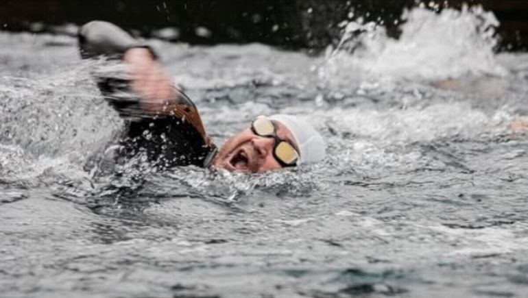 Santa Cruz: se viene un evento de natación en aguas heladas.