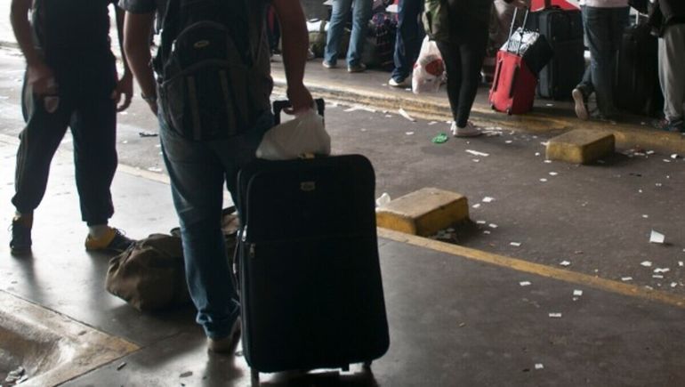 Hallaron droga en una valija enviada de Chubut a Buenos Aires. (Foto ilustrativa).