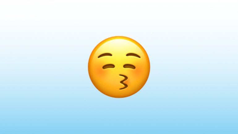 WhatsApp tiene un catálogo con más de 400 emojis