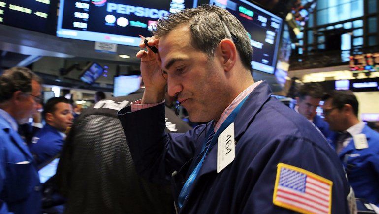 El mundo no quiere dólares, el billete cayó un 12% desde marzo.