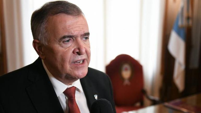 Tucumán desdoblará las elecciones a gobernador de las presidenciales