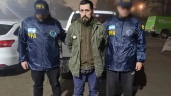 jones huala en aislamiento absoluto, incomunicado y con frio: la dura denuncia de su abogado jones huala en aislamiento absoluto, incomunicado y con frio: la dura denuncia de su abogado