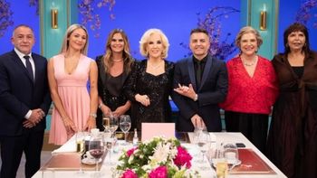 Ángel de Brito reveló qué le dijo Mirtha Legrand sobre Rocío Oliva. Ángel de Brito reveló qué le dijo Mirtha Legrand sobre Rocío Oliva.
