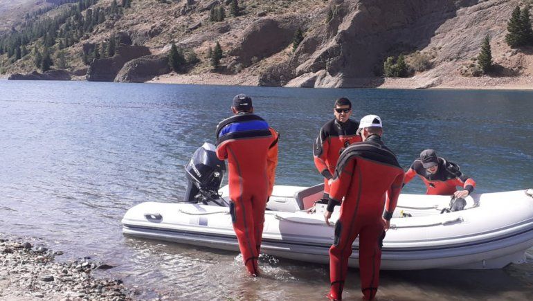 Encontraron el cuerpo del chico que había sido arrastrado por el río Limay