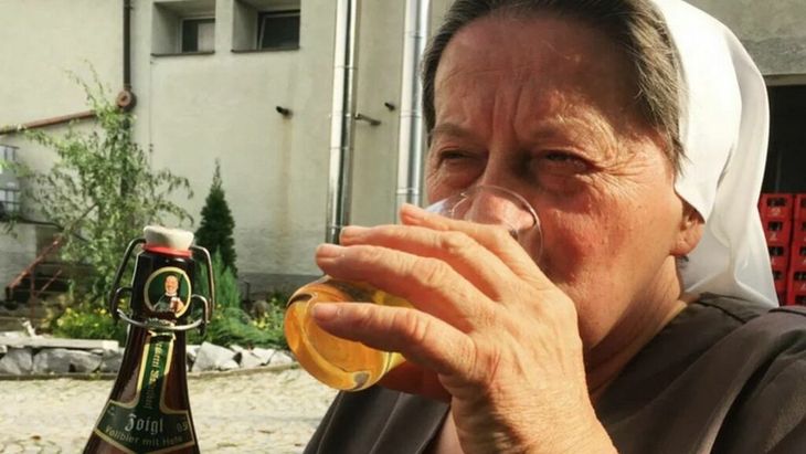 Resistencia al cambio: Pese a la caída del consumo en Alemania, el monasterio mantiene sus recetas centenarias. Resistencia al cambio: Pese a la caída del consumo en Alemania, el monasterio mantiene sus recetas centenarias.