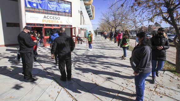 Provincia buscará aplicar 31 mil vacunas en tres días