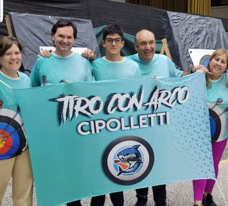 ¿Qué somos? Tiburones, el simpático equipo de tiro con arco cipoleño
