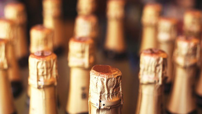 ¿Cómo elegir un buen espumoso para estas fiestas?