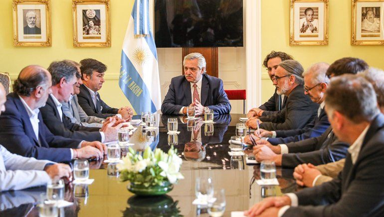 Alberto anunció baja de retenciones para productores alejados del puerto