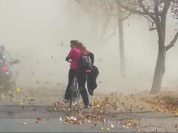 calor y fuerte viento en neuquen: a cuanto llegaran las rafagas calor y fuerte viento en neuquen: a cuanto llegaran las rafagas