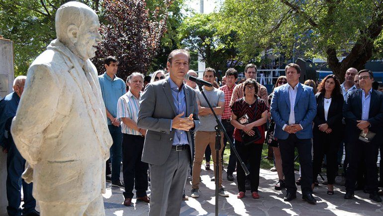 Omar Gutiérrez en el homenaje a Sapag: Nos dejó un legado que avanza, crece y progresa