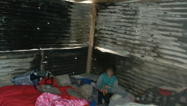 Una familia necesita ayuda tras quedarse en la calle por un incendio