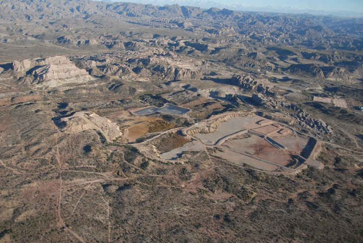 Sierra Pintada cerró en 1995. Hoy busca reactivarse con 10.010 toneladas de uranio disponibles. Sierra Pintada cerró en 1995. Hoy busca reactivarse con 10.010 toneladas de uranio disponibles.