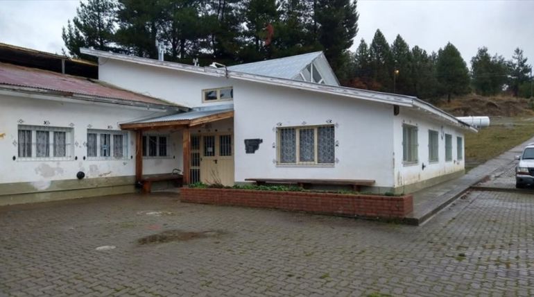 La Escuela 113 de Chubut, en una zona rural de la cordillera, al sur de Esquel. La Escuela 113 de Chubut, en una zona rural de la cordillera, al sur de Esquel.